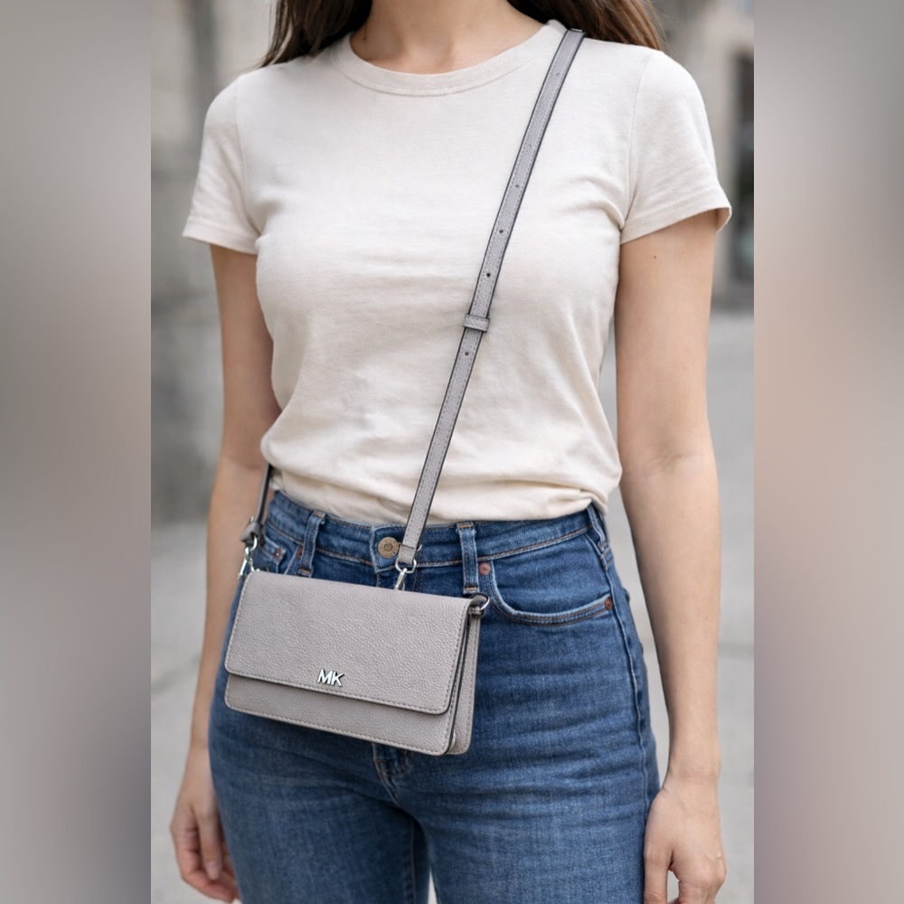 Michael Kors Pearl Grey Pebbled Leather Convertible Crossbody Bag Wallet Purse